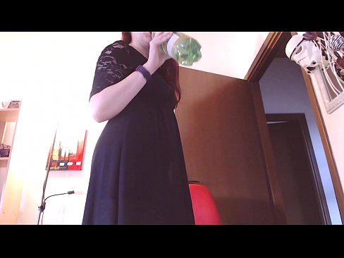 ❤️ Un escravo sumiso que adora as bragas sucias e deliciosas vese obrigado a masturbarse despois de ver este vídeo! ❤️❌ Porno vk na pornografía gl.hentaizm.ru ☑