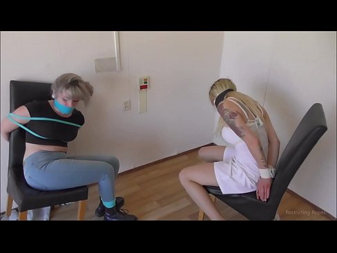 ❤️ Adicta / amarrada e amordazada / damisela en apuros ❤️❌ Porno vk na pornografía gl.hentaizm.ru ☑