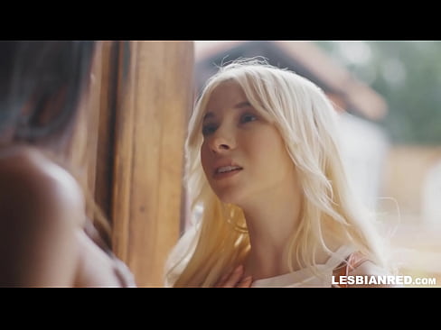 ❤️ A nena chega a casa uns meses despois e acaba comendo o coño da súa madrastra ❤️❌ Porno vk na pornografía gl.hentaizm.ru ☑
